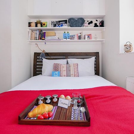 Bright Gratton Road Apartment لندن المظهر الخارجي الصورة