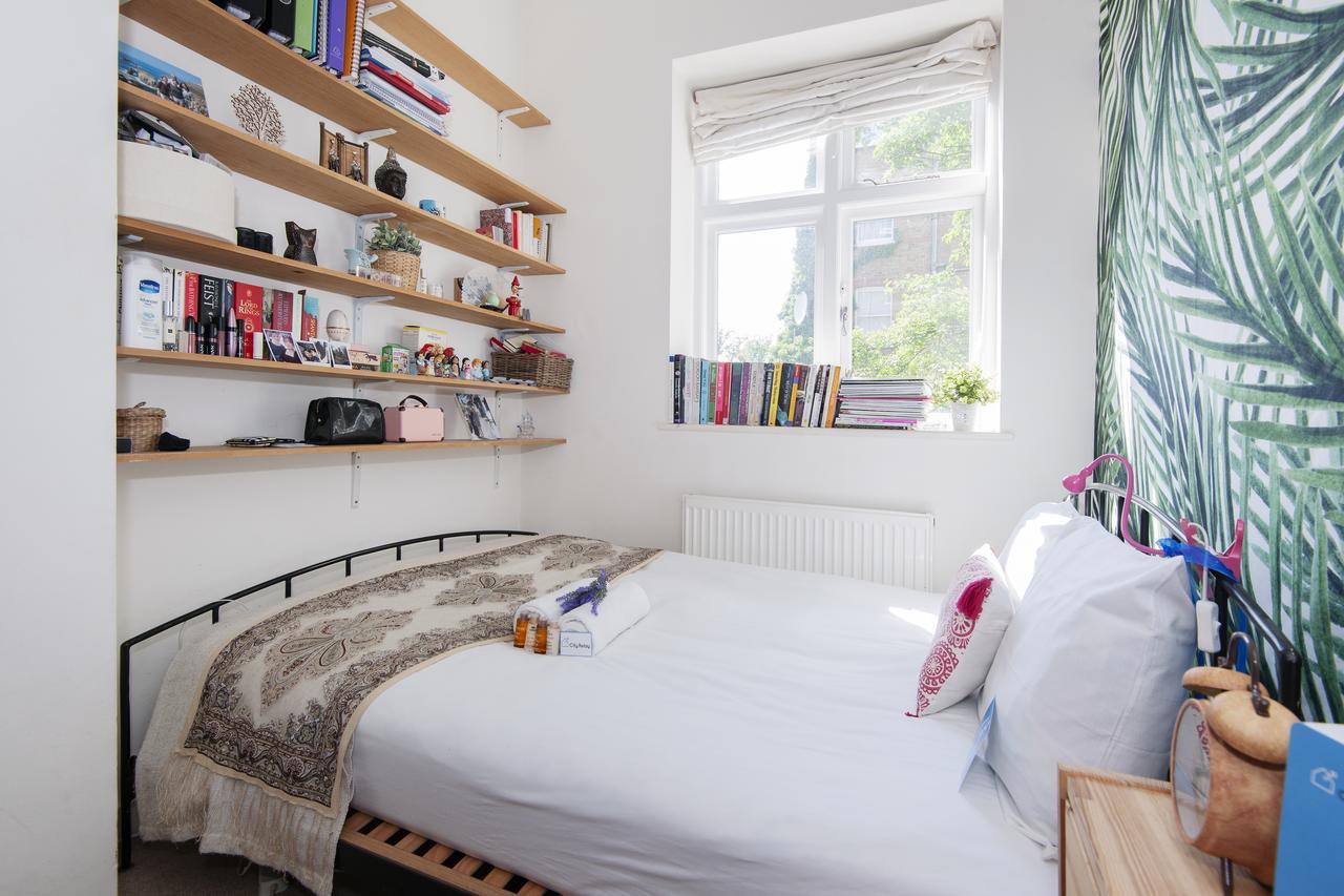 Bright Gratton Road Apartment لندن المظهر الخارجي الصورة
